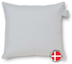 Moskuspude "Mellem" pude - 60x63 cm - 3 kamre - Aarø - Quilts Of Denmark